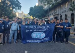 Rubén Crosta, dirigente de la CGT Lomas de Zamora, se manifestó en defensa de la universidad pública